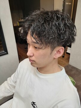 メンズ レオ 南森町店(men's LEO) ソフトツイストスパイラルパーマ×センターパート