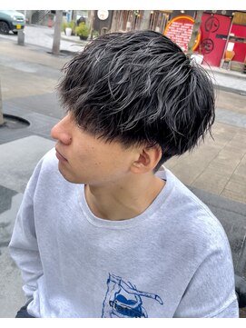 マグ カーネ バイ フィフス(Mag KANE by fifth) ツイストスパイラルパーマメンズマッシュパーマツイストパーマ