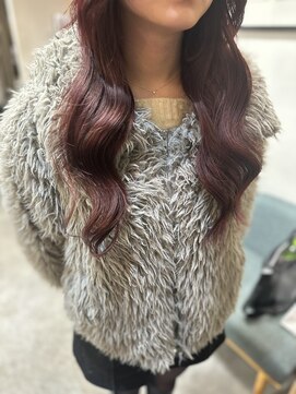 フツーロ 栄(FUTURO) プルエクステ