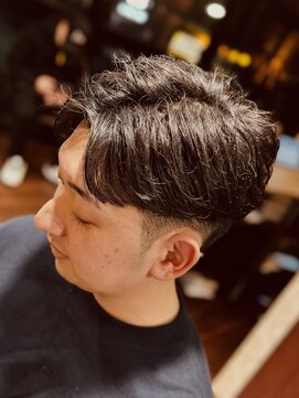 ジェイソンバーバー 2nd(JASON BARBER) ハネ感フェザーパーマ