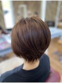 くびれショートボブ　丸みショートボブ　ショート　大人かわいい
