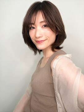 カバーヘア ブリス 北浦和(COVER HAIR bliss) センターパートくびれカールウルフショートp1北浦和30代40代!