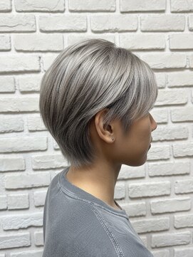 ビランチェ 池袋(bilancia) ブリーチ2回/メンズハイトーン/シルバーカラー