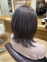 ラファンス 栗林店(LaFENCE) 艶髪/艶感/艶髪/ミディアム/レイヤーカット/ウルフレイヤー