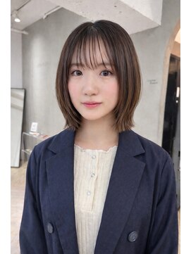 ローレン(LOREN) 黒髪/ボブルフ/ネビージュ/小顔/ワンレン/栄/髪質改善/前髪