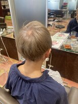 シャンプーボーイ 佐賀(SHAMPOO BOY)&nbsp;えっ白髪っぽくない/超明るめ白髪ぼかしカラー【佐賀美容室】