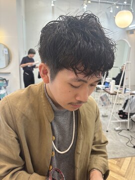 コンティロミー(CONTI ROMMY.) ニュアンスパーマメンズラフパーマ刈り上げショート