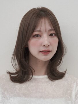 アンアミ オモテサンドウ(Un ami omotesando) 韓国風くびれミディアムボブハッシュカット