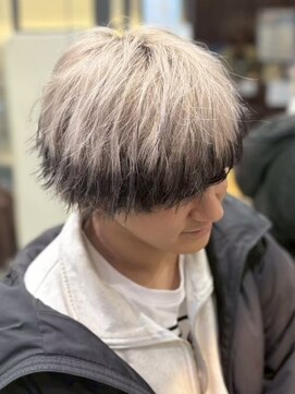トイロ(toiro) シャドウパーマツイストスパイラルパーマフェザーパーマ30代韓国