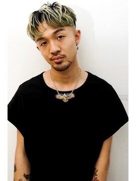 メリケンバーバーショップ コウベ(MERICAN BARBERSHOP KOBE) グランジネープレス束感ショートツーブロックマッシュ@カラー編