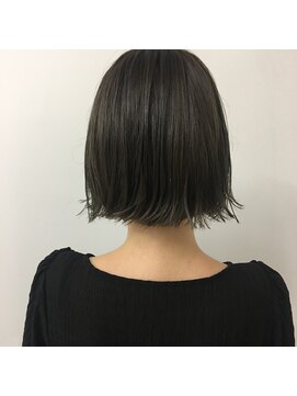 キー(kii) スモーキーグレー