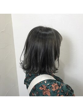 キャラ 池袋本店(CHARA) グレー×切りっぱなしボブ【キャラ池袋/chara池袋/池袋東口】