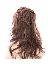 ゲッカビジン(GEKKABIJIN)&nbsp;ダウンスタイル編み込みアレンジ《ヘアセット&着付 GEKKABIJIN》