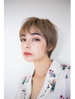 ピズム(PISM)&nbsp;ジェンダーレスイメチェンショート/フォギーベージュ