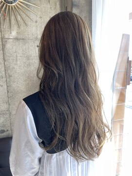 アイズム(I’sm) 透明感ブルーグレージュ/ヌーディベージュ/グレイアッシュ