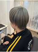 ブリーチ2回 × シルバーカラー