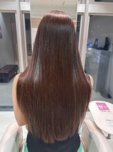 ルサロンニイマル(Le Salon 二○) ストレートロング
