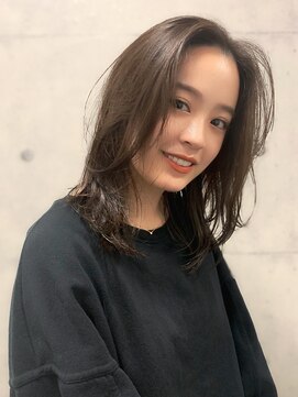 アピィス(APPiiS) セナ顔まわりレイヤー【レイヤー/ミディアム/ボブ/横浜西口】