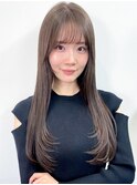 ロングでも軽やかに♪レイヤーカットで動きのある愛されヘア