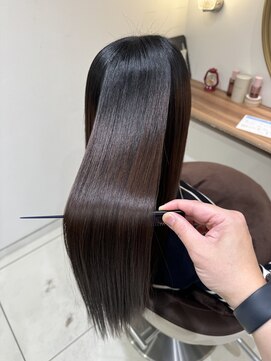 アッシュ 中野坂上店(Ash) 【30・40代おすすめ♪】艶髪×ど真ん中ストレート×大人レディ