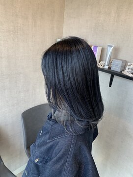 トリコ(ToricO) インナーカラー ブルーブラック ダブルカラー ブリーチ