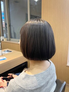ゼル 熊谷(ZELE) 内巻きボブ
