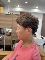 アリー(Ari-) ツーブロックパーマ