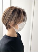 白髪ボカシハイライト　簡単ショートカット　【神戸元町】