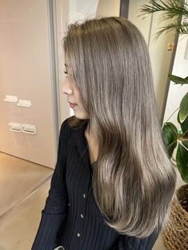 ココルアナ(coco luana) オリーブベージュ/髪質改善/韓国/ダブルカラー/学割U24