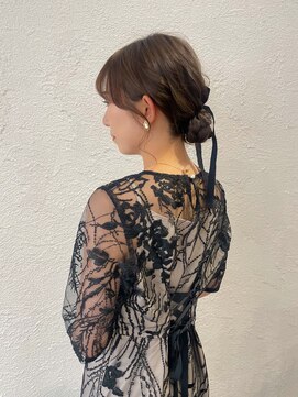 リイチ(LIICHI) シニヨンヘア