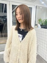 ニトバイアンキシム(nit by ahnkism)&nbsp;ボブミルクティーベージュブリーチダブルカラー堀江