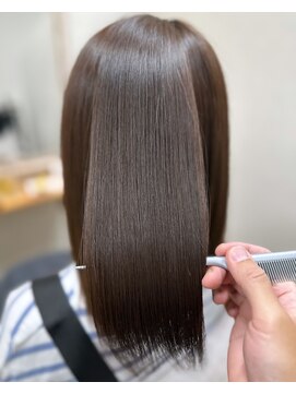 マロ(Maro) ツヤ髪スタイル