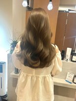 シュガー(Sugar)&nbsp;透明感カラー　赤み消しカラー　オリーブベージュ