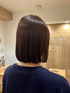 テラス(Terrace) 【Terrace】Rストレート×パツッとボブ
