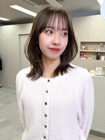 ヘルツ(Hz)&nbsp;【Hz】伊藤　ミディアムレイヤー＊くびれヘア