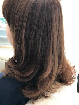 シャラ(ShaRa) 女性らしい☆ふんわりカールスタイル