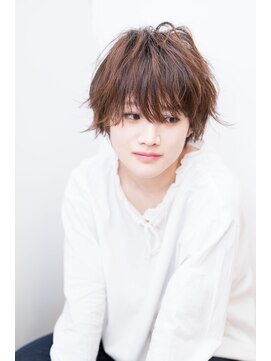 ルーシー ヘアデザインワークス(Lucy Hair Design Works) フェアリーショート×ハイライト・デザインカラー