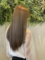 アールサロン アオヤマ(Rr SALON AOYAMA) サファイヤミネコラカットカラー