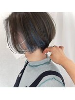 プラグ バイ ネオリーブ(plug by neolive)&nbsp;インナーカラー/ブルーグレー/ハンサムショート/ボブルフ