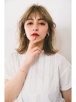 サングース(Sungoose)&nbsp;外ハネボブセクションカラーグラデーションカラーペールベージュ