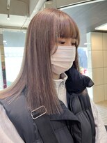 ヘアーアンドメイク ビス(HAIR&MAKE bis) グレージュで赤みゼロカラー♪【多田 華歌】