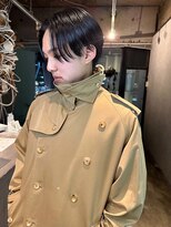 イトシテ&nbsp;メンズ毛流れセンターパート　【鎌田　隆雅】