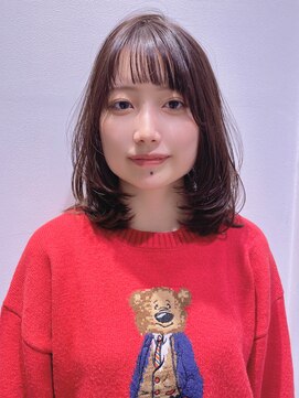 ステア ケース(stair case) 大人可愛いミディアムレイヤー前髪カット髪質改善トリートメント