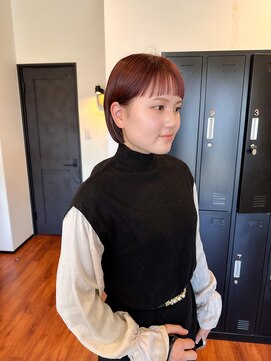 スリーバイザサロン(THREE by the salon) ショートボブ