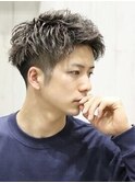 爽やかアップバングツイスパショートパーマ