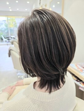 ヘアーズ 本店(HAIRZ) 《HAIRZ 》藤井☆大人ウルフレイヤー、グレーカラー