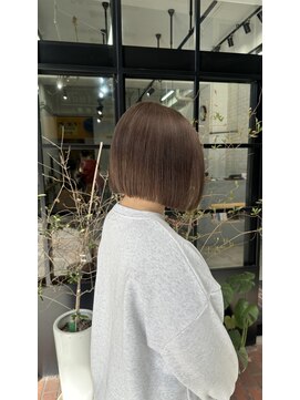 ブレス(bless) ボブ/グレージュ