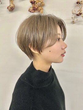 ベルベット(Velvet) ハンサムショート