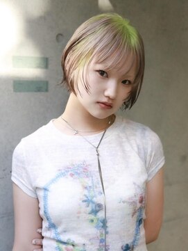 キャロルガーデンズ ボコカ 表参道(Carroll Gardens bococa) 【azu】ブリーチ　デザインカラー　表参道