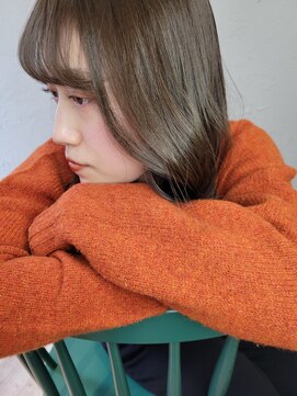 ベベ('BEBE) セミロング オリーブ 韓国風